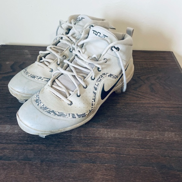 Nike High-Top Sneakers in White and Black - Picture 1 of 6